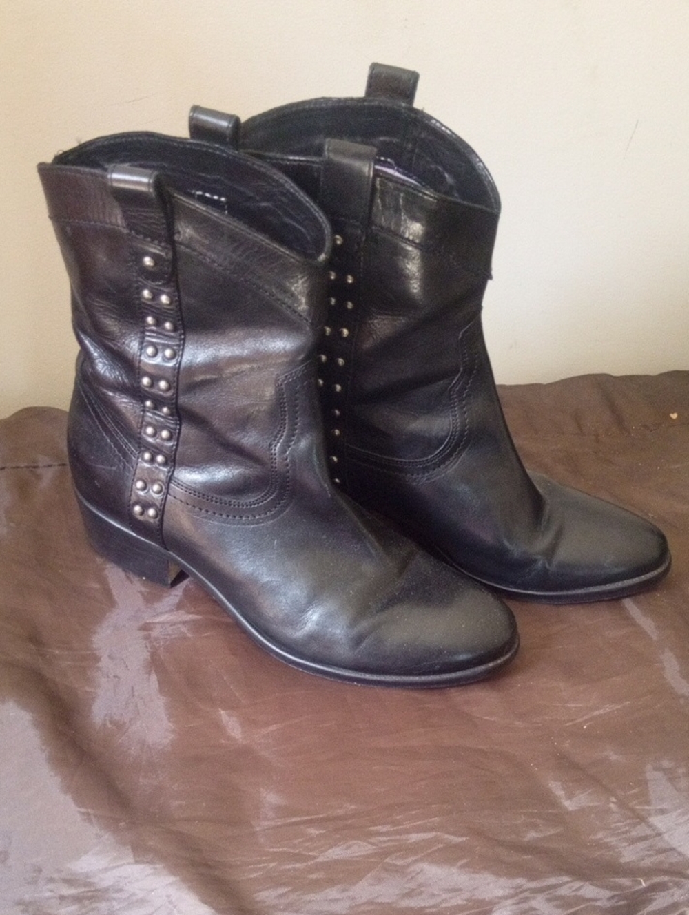 Johnston & Murphy Black Leather Studded Ankle Boots